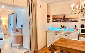 Cozy City Studio Apartment Free Parking